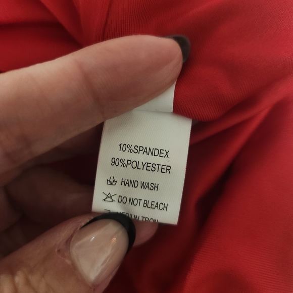 Amazon Ruched Red Dress - Picture 5 of 6